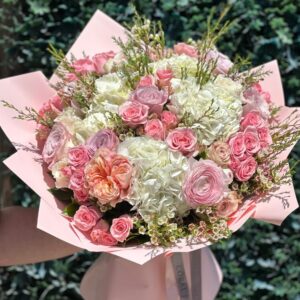 floral bouquet of hydrangeas and roses