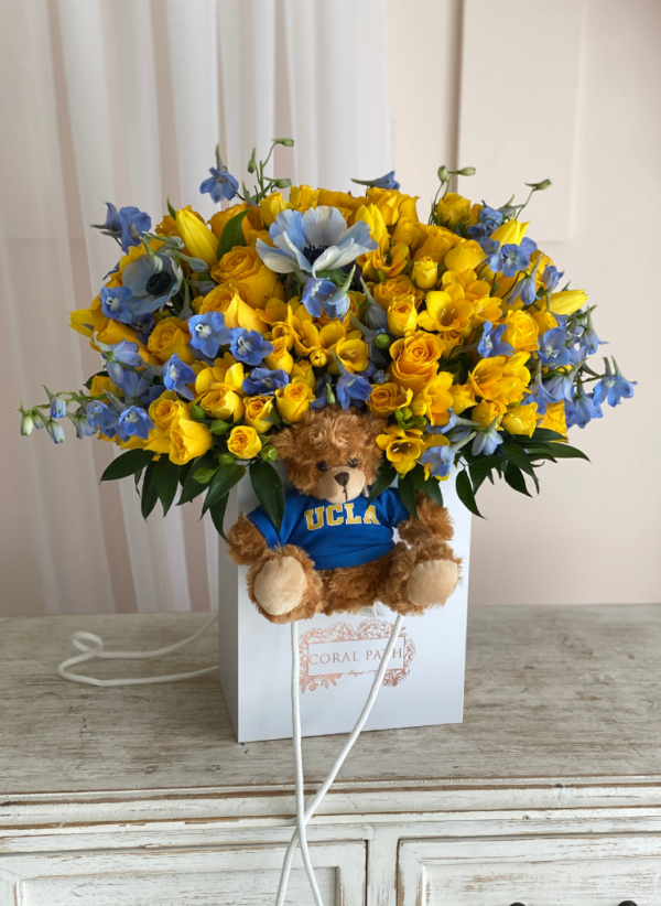 ucla graduation flowers yellow and light blue flowers for graduation