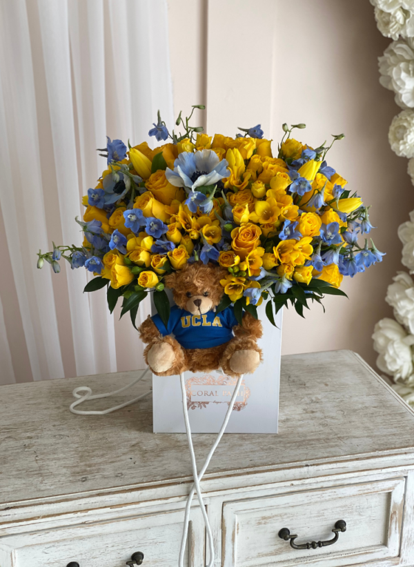 ucla graduation flowers yellow and light blue flowers for graduation